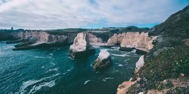 小户型如何通过设计显大？邯郸艺佳装饰的空间魔法，让蜗居变豪宅